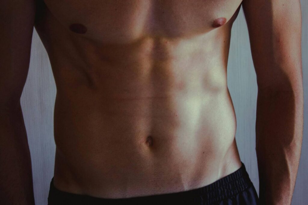 A Surgeon Who Understands Men — The Dr. Steinbrech Difference in Chicago Male Liposuction